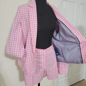 Pink & white gingham.  Crown & Ivy. Ahhh, summer!